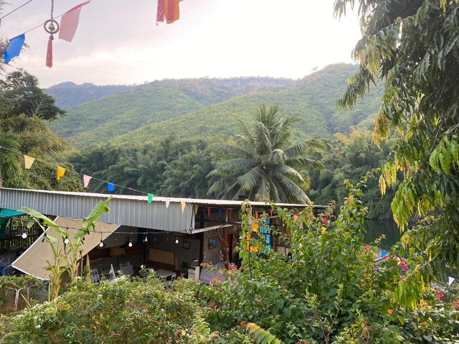 แพจิตรธาดาธารน้ำ Hotel Tha Kradan Exterior photo