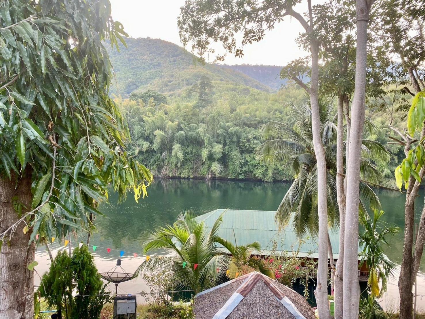 แพจิตรธาดาธารน้ำ Hotel Tha Kradan Exterior photo